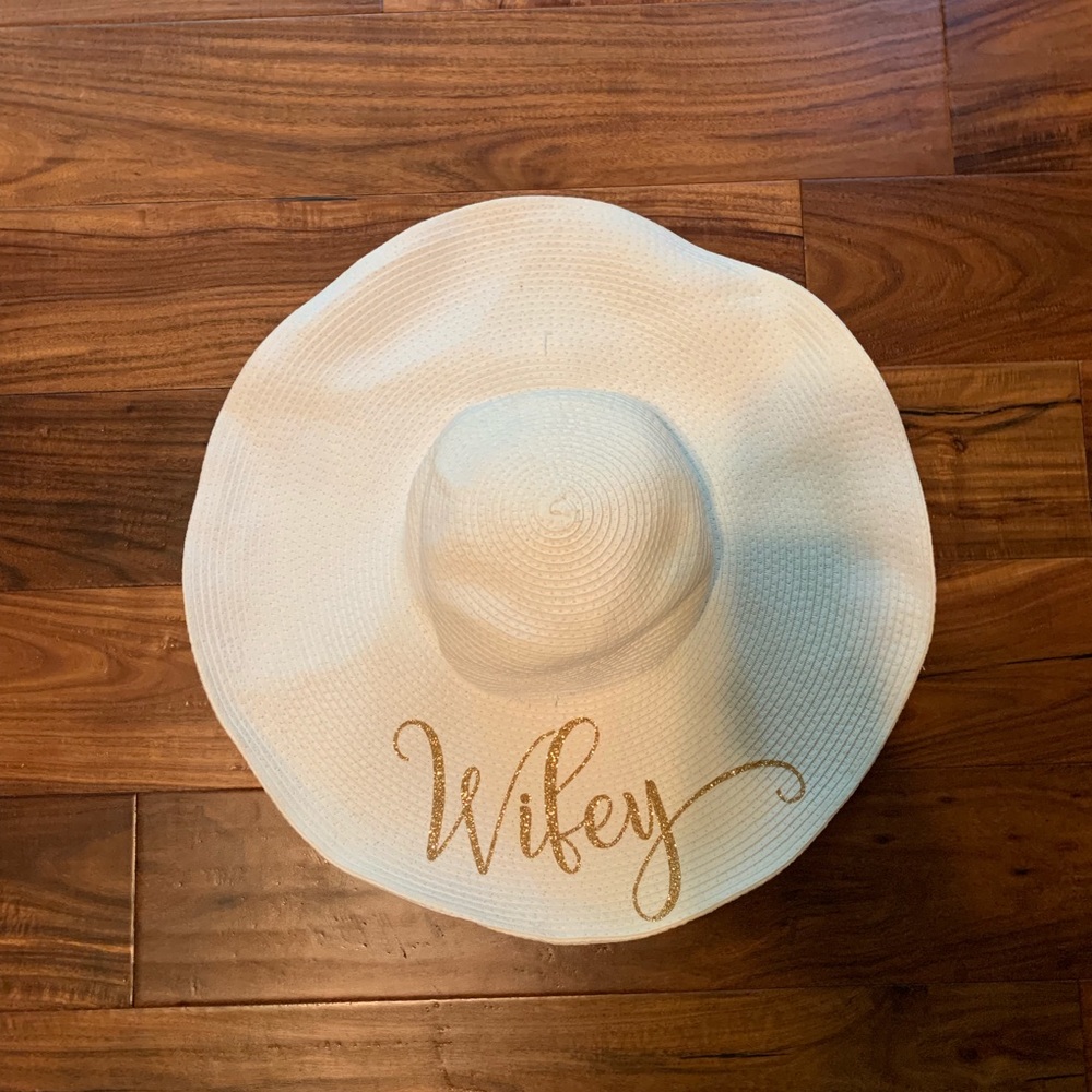 Wifey Show Me Your Mumu hat
